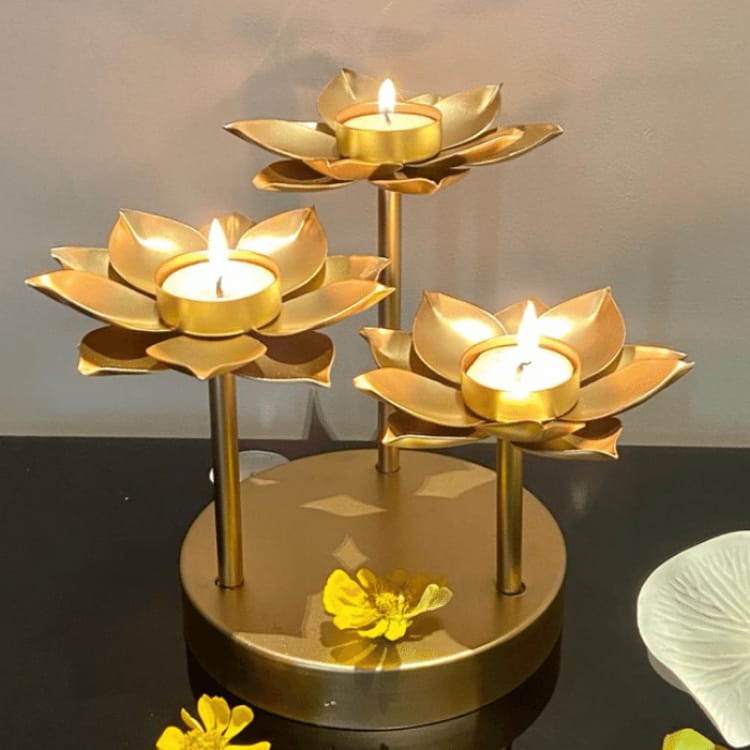 Triple Lotus Stand